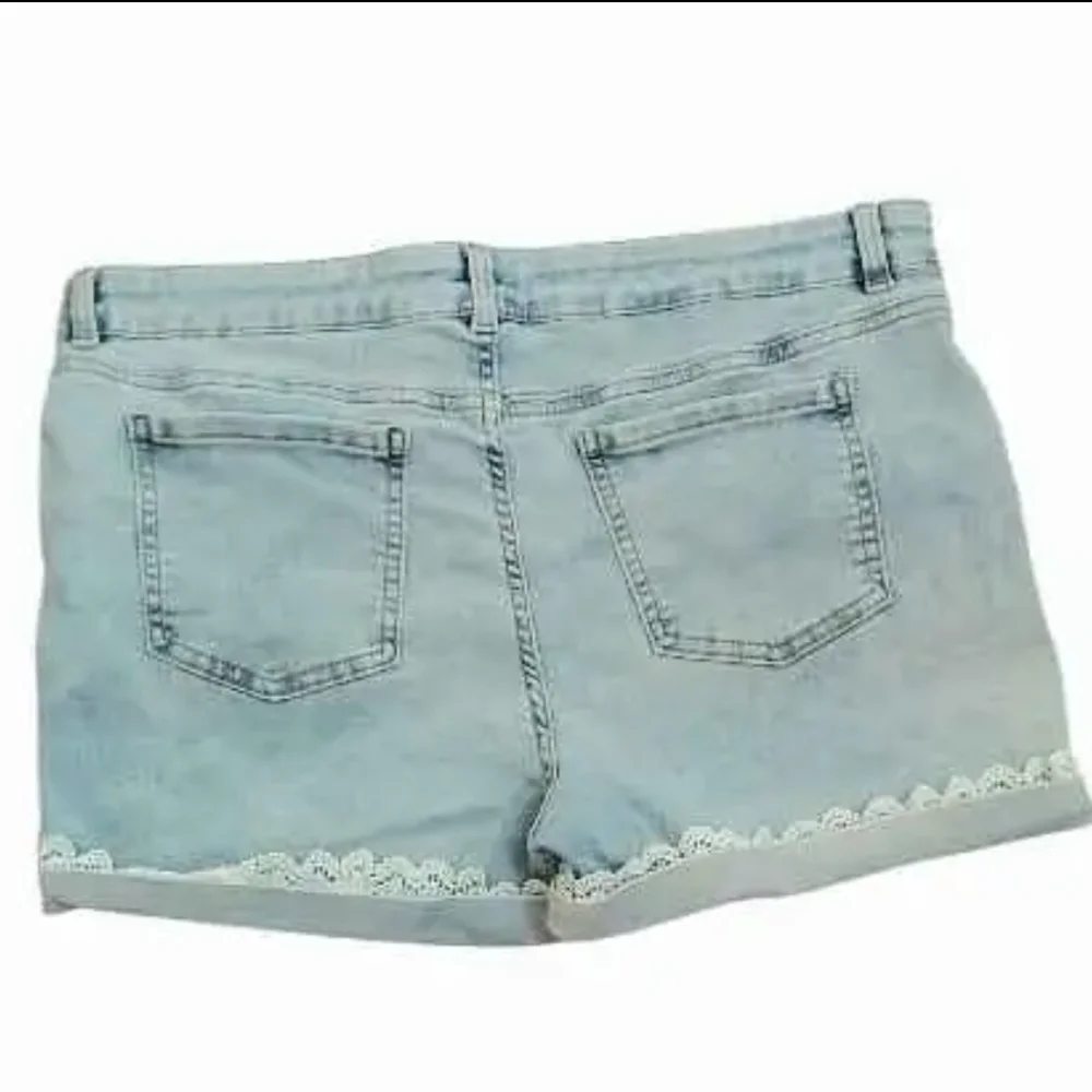 NWT Girls Light Blue Lacey Denim Shorts ~16.5,18.5 Plus